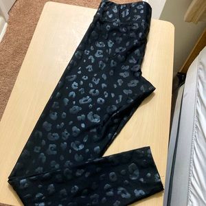 Terez animal print leggings size small